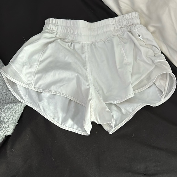 lulu shorts - Picture 1 of 2